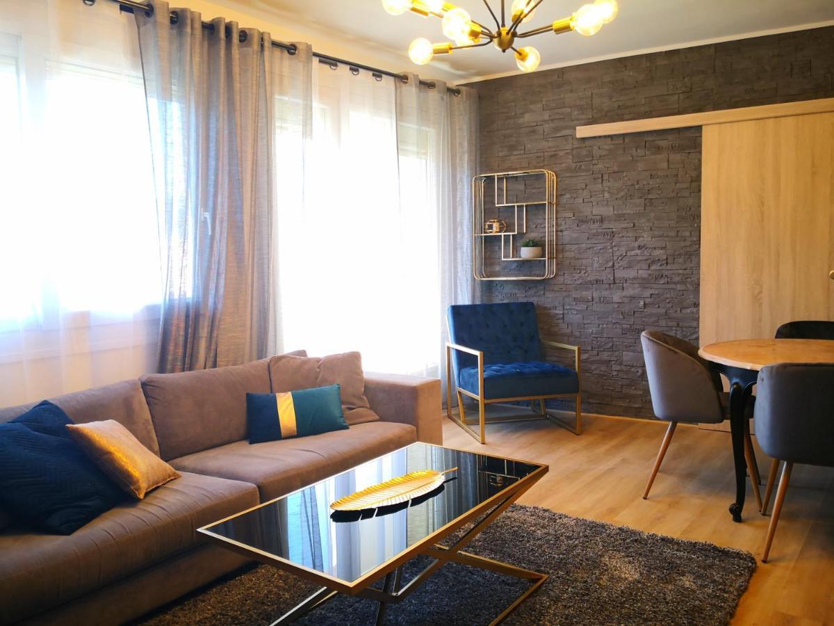 Logement Entier 78 M2, 7 Pers Cosy Et Spacieux Proche Du Centre-Ville Et De La Gare Avignon Buitenkant foto