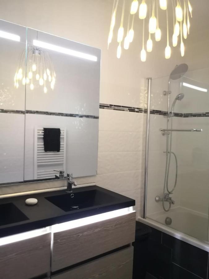 Logement Entier 78 M2, 7 Pers Cosy Et Spacieux Proche Du Centre-Ville Et De La Gare Avignon Buitenkant foto